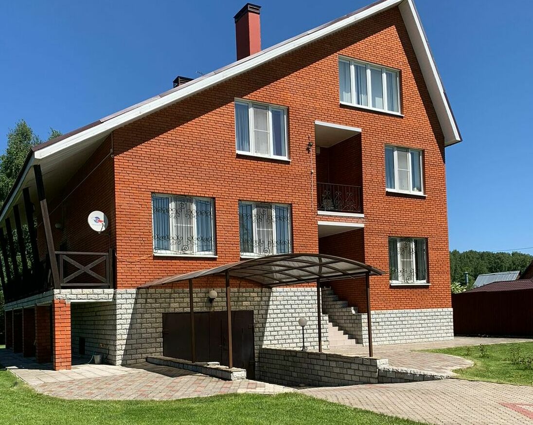 <span style="font-weight: bold;">Жилые дома</span>