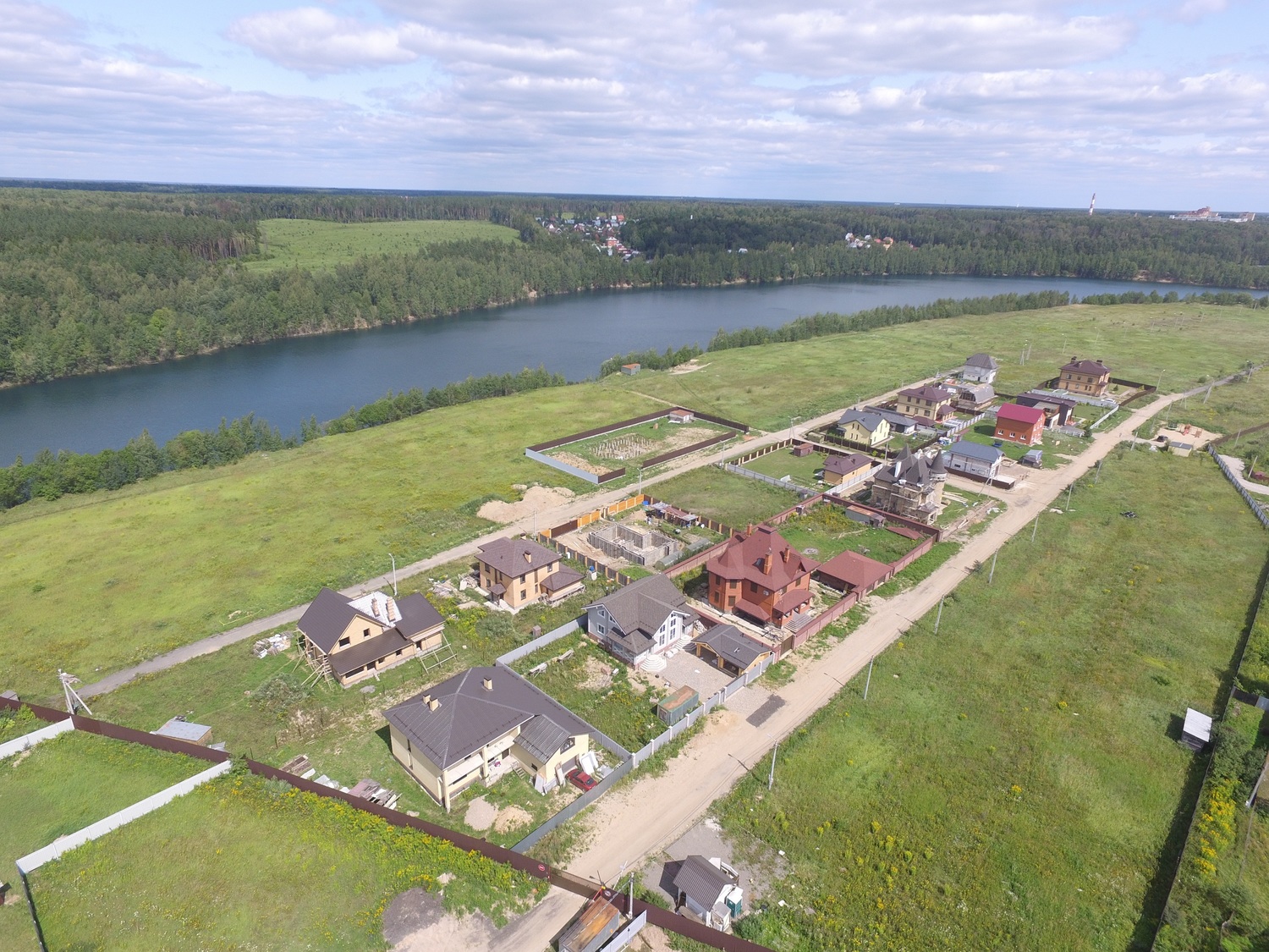 <span style="font-weight: bold;">Городской квартал Левобережный</span> 